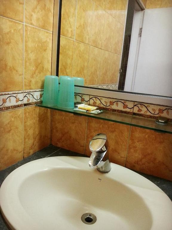 Istana Monaco Hotel Tawau Room photo
